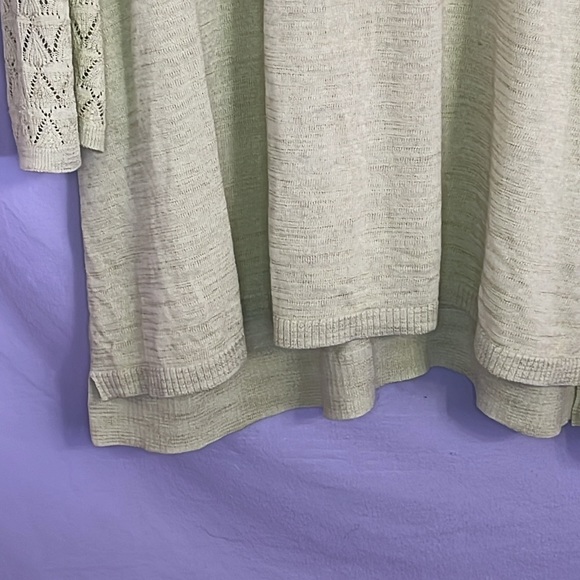 CJ Banks Chartreuse Green Open Knit Yoke and Sleeve, Tunic Sweater in 3X - Picture 10 of 14